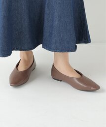 frames RAY CASSIN | スクエアトゥフラットシューズ(パンプス)