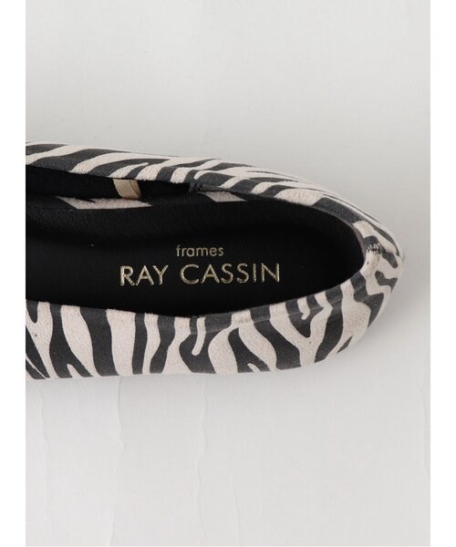 frames RAY CASSIN（フレームスレイカズン）の「スクエアトゥフラットシューズ（パンプス・レディース・ブラック/ブルー/グレイッシュベージュ/ブラック系・SMALL/MEDIUM/LARGE）」の9枚目の写真