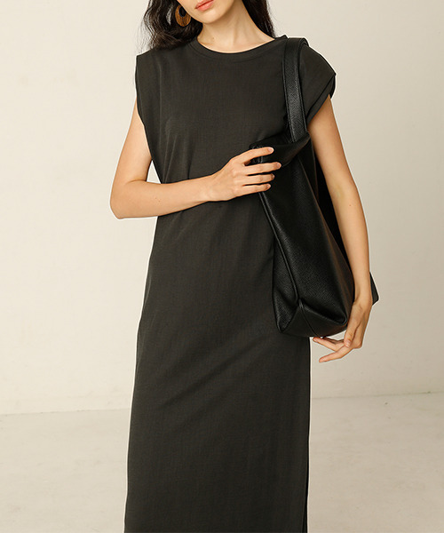 chuclla(チュクラ)の「【chuclla】PU leather tote bag cha204(トートバッグ・レディース・ベージュ/ブラック・FREE)」の3枚目の写真