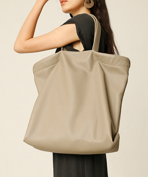 chuclla(チュクラ)の「【chuclla】PU leather tote bag cha204(トートバッグ・レディース・ベージュ/ブラック・FREE)」の17枚目の写真