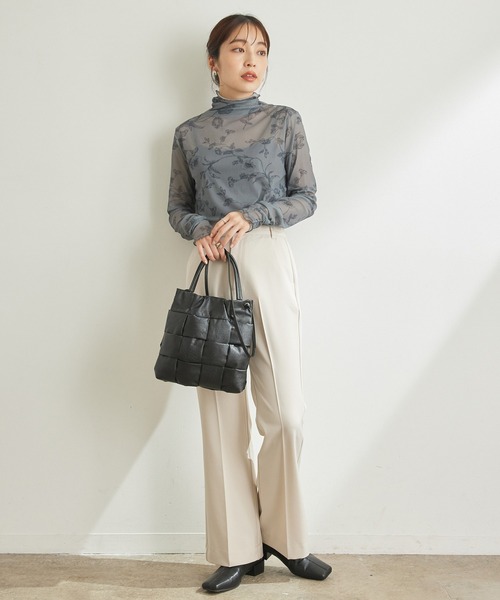 VIS(ビス)の「【キャミ付き】ほどよい透け感アソートインナー(その他トップス・レディース・ベージュ系その他/ブルー系その他/キナリ・FREE)」の12枚目の写真
