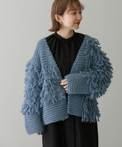 KBF（ケイビーエフ）の「パッチワークループニットカーディガン（カーディガン/ボレロ・レディース・ブルー/ベージュ系その他/アイボリー・ONE）」の4枚目の写真