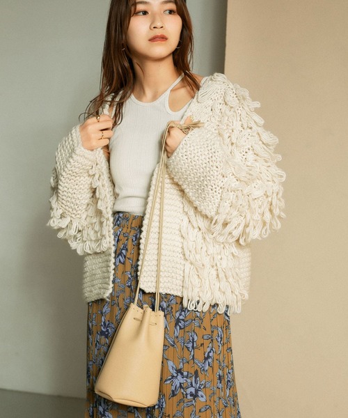 KBF（ケイビーエフ）の「パッチワークループニットカーディガン（カーディガン/ボレロ・レディース・ブルー/ベージュ系その他/アイボリー・ONE）」の16枚目の写真