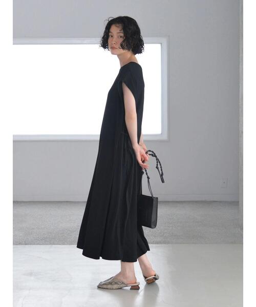 AMERICAN HOLIC(アメリカンホリック)の「レイヤードボックスシアーカットワンピース(ワンピース・レディース・ブラック/テラコッタ・FREE)」の3枚目の写真