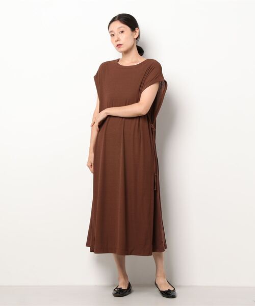 AMERICAN HOLIC(アメリカンホリック)の「レイヤードボックスシアーカットワンピース(ワンピース・レディース・ブラック/テラコッタ・FREE)」の18枚目の写真