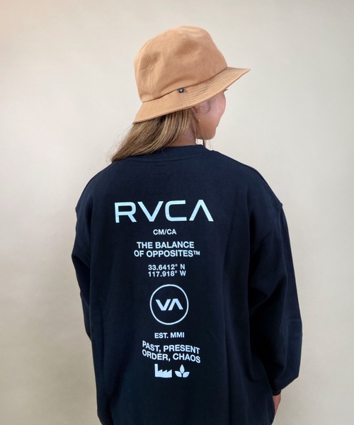 RVCA(ルーカ)の「【ZOZOタウン限定アイテム】RVCA/ルーカ ビッグシルエット バックプリントトレーナー BB044-037(スウェット・レディース・ブラック/ネイビー/ホワイト・M/L)」の3枚目の写真