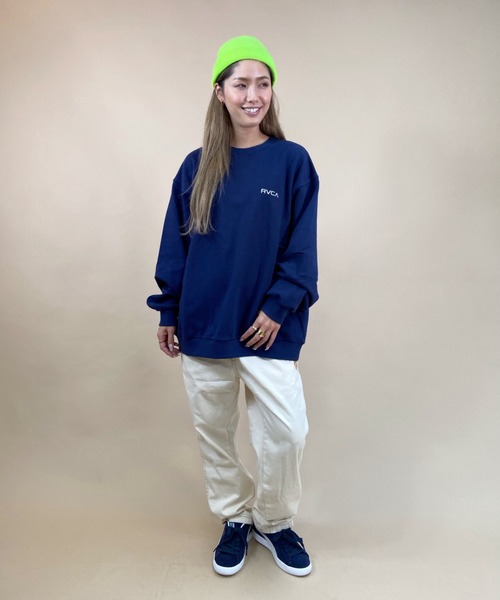 RVCA(ルーカ)の「【ZOZOタウン限定アイテム】RVCA/ルーカ ビッグシルエット バックプリントトレーナー BB044-037(スウェット・レディース・ブラック/ネイビー/ホワイト・M/L)」の17枚目の写真