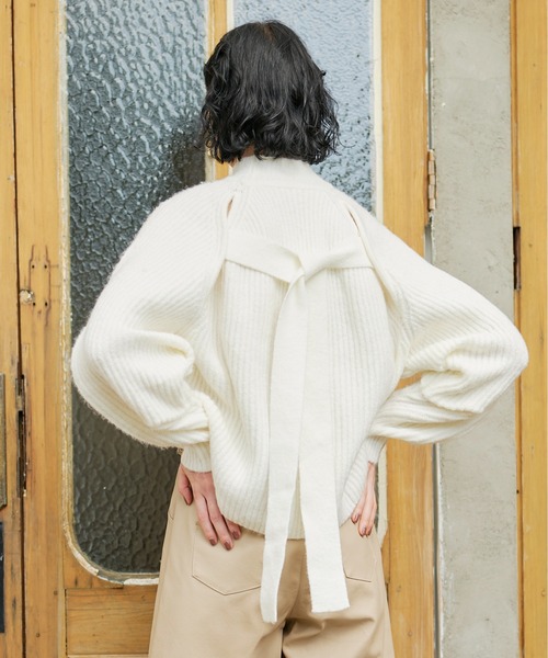 KOH.style（コースタイル）の「ボリュームスリーブ2wayニット（ニット/セーター・レディース・オフホワイト/グリーン/ラベンダー・FREE）」の13枚目の写真