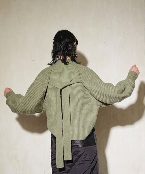 KOH.style（コースタイル）の「ボリュームスリーブ2wayニット（ニット/セーター・レディース・オフホワイト/グリーン/ラベンダー・FREE）」の22枚目の写真