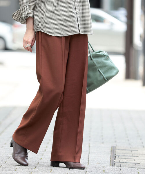 Ray BEAMS（レイビームス）の「Ray BEAMS / サージ ワイド ストレート パンツ（その他パンツ・レディース・ダークブラウン/グリーン系その他3・1/0）」の4枚目の写真