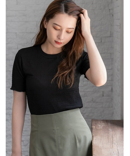 fifth(フィフス)の「クリンクル半袖ベーシックトップス(Tシャツ/カットソー・レディース・ブラック/ベージュ/グリーン・MEDIUM)」の2枚目の写真