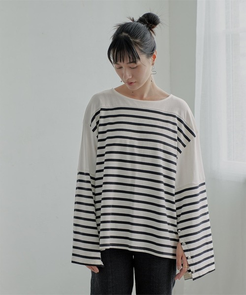 miette（ミエット）の「ﾎﾞﾀﾝｽﾘｰﾌﾞﾎﾞｰﾀﾞｰﾛﾝT（Tシャツ/カットソー
