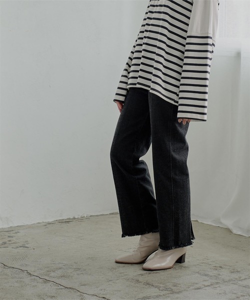 miette（ミエット）の「ﾎﾞﾀﾝｽﾘｰﾌﾞﾎﾞｰﾀﾞｰﾛﾝT（Tシャツ/カットソー・レディース・ブラック×ホワイト・FREE）」の5枚目の写真