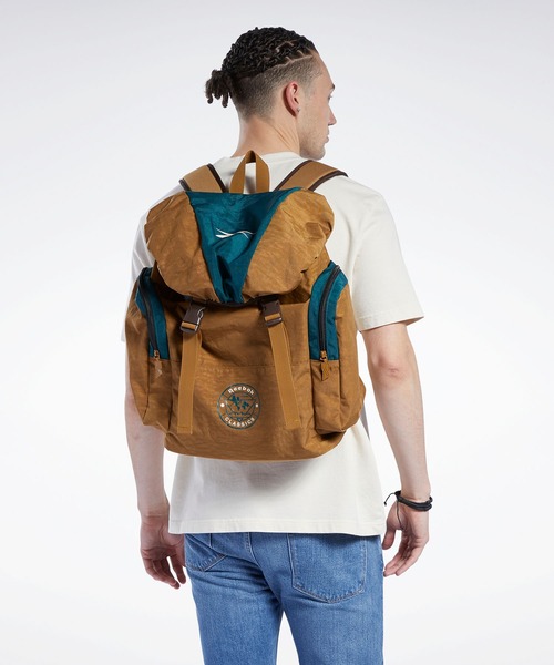 Reebok(リーボック)の「クラシックス アーカイブ バックパック / Classics Archive Backpack(バックパック/リュック・メンズ・ブラック/キャメル・FREE)」の15枚目の写真