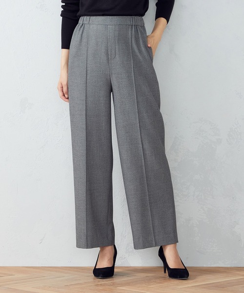 COMME CA MODELS(コムサモデルズ)の「ソフトサーモ ピンタックワイドパンツ(その他パンツ・レディース・チャコールグレー/グレー系その他・LL/L/M/XS/S)」の2枚目の写真