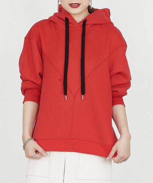 SOFFITTO(ソフィット)の「袖タックパーカー(パーカー・レディース・レッド/ミント/グレイッシュベージュ/ブラック/ベージュ・FREE)」の5枚目の写真