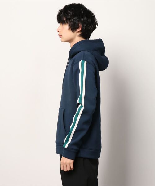 Guess(ゲス)の「Side Stripe Hoodie(パーカー・メンズ・ブルー/カーキ/グレー・MEDIUM/SMALL/LARGE/X-LARGE)」の14枚目の写真