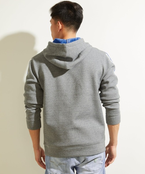 Guess(ゲス)の「Side Stripe Hoodie(パーカー・メンズ・ブルー/カーキ/グレー・MEDIUM/SMALL/LARGE/X-LARGE)」の17枚目の写真
