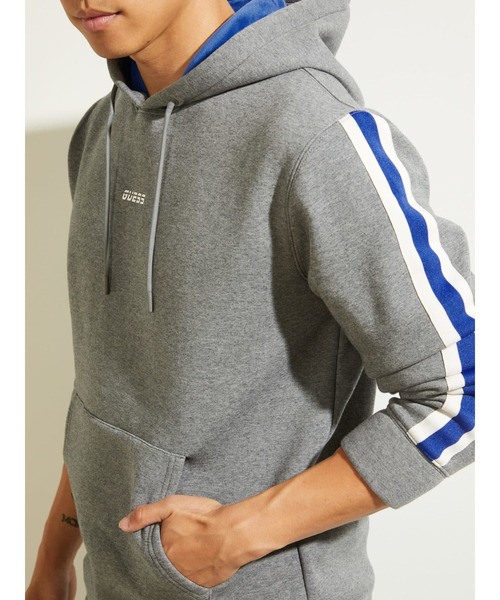 Guess(ゲス)の「Side Stripe Hoodie(パーカー・メンズ・ブルー/カーキ/グレー・MEDIUM/SMALL/LARGE/X-LARGE)」の19枚目の写真