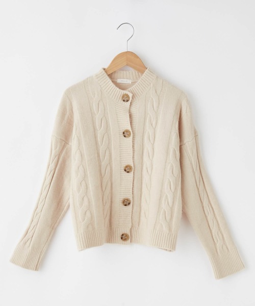 Chaco closet(チャコ クローゼット)の「クルーネックケーブルニットカーディガン(カーディガン/ボレロ・レディース・ブラウン/グレー/アイボリー・FREE)」の16枚目の写真