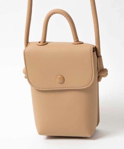 WEGO（ウィゴー）の「WEGO/ハンドルフラップミニショルダー（ショルダーバッグ・レディース・ブラック/オフホワイト/その他1/ベージュ/ブラウン/ホワイト系その他/ブラック系その他・FREE）」の10枚目の写真