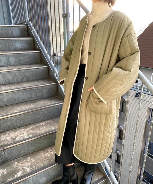 MLI'A(エムリア)の「ロングキルティングアウター/コート(ブルゾン・レディース・アイボリー/カーキ/ベージュ・M)」の9枚目の写真