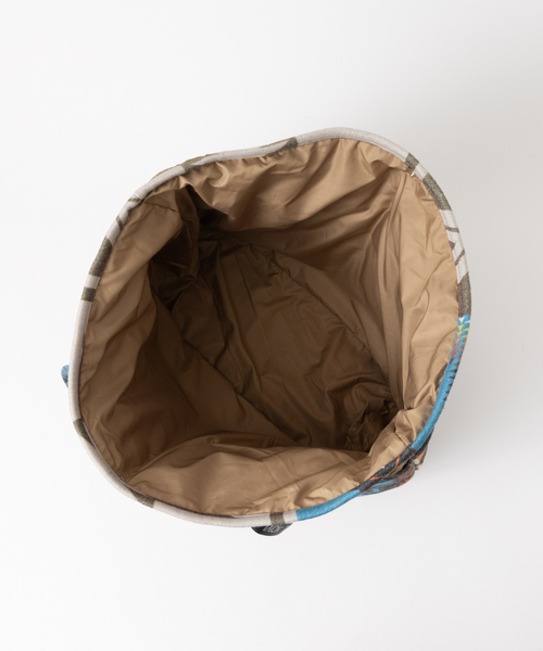 PENDLETON（ペンドルトン）の「【PENDLETON × TAION / ペンドルトン × タイオン】 ダウン トートバッグ 213003（トートバッグ・メンズ・ベージュ/オフホワイト/ブラック・フリー）」の14枚目の写真