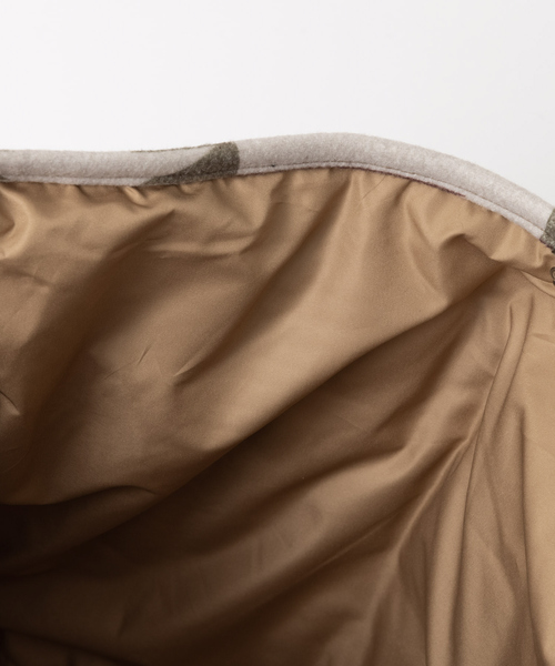 PENDLETON（ペンドルトン）の「【PENDLETON × TAION / ペンドルトン × タイオン】 ダウン トートバッグ 213003（トートバッグ・メンズ・ベージュ/オフホワイト/ブラック・フリー）」の15枚目の写真