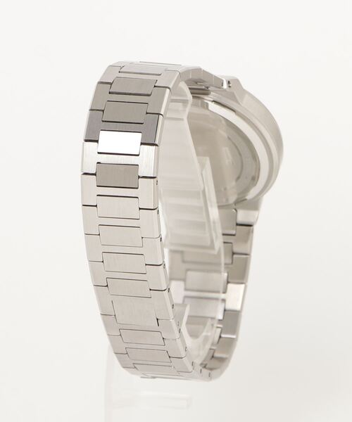 DUFA（ドゥッファ）の「DUFA Gunther Automatic アナログ腕時計 DF903322 メンズ（アナログ腕時計・メンズ・ブラック・FREE）」の2枚目の写真