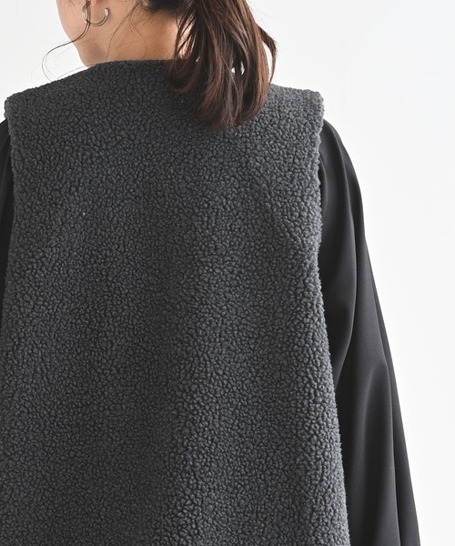 rps（アールピーエス）の「ボアチュニックロングベスト（ベスト・レディース・チャコールグレー/ベージュ・フリー）」の22枚目の写真