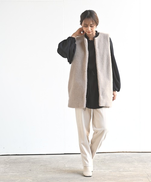 rps（アールピーエス）の「ボアチュニックロングベスト（ベスト・レディース・チャコールグレー/ベージュ・フリー）」の4枚目の写真