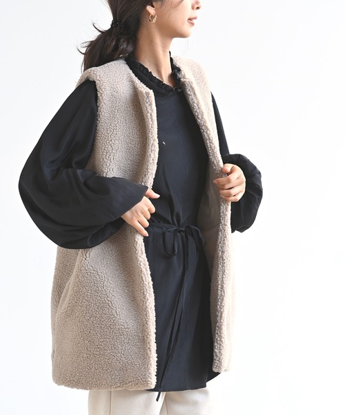 rps（アールピーエス）の「ボアチュニックロングベスト（ベスト・レディース・チャコールグレー/ベージュ・フリー）」の13枚目の写真