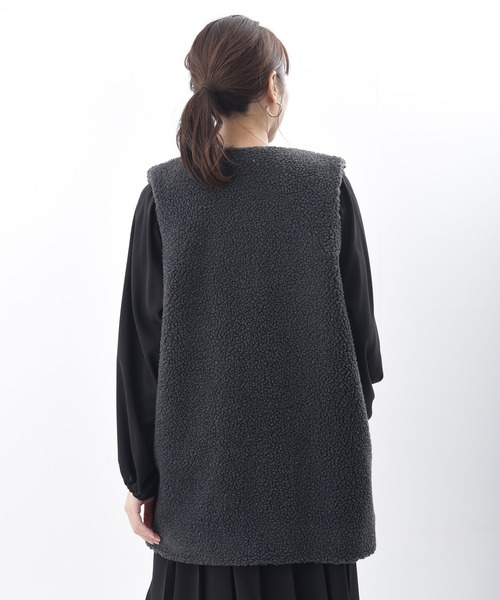 rps（アールピーエス）の「ボアチュニックロングベスト（ベスト・レディース・チャコールグレー/ベージュ・フリー）」の16枚目の写真