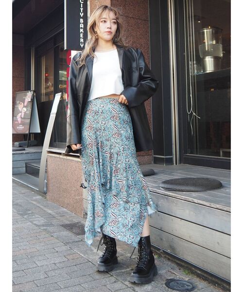 EVRIS（エヴリス）の「レザーライクステッチジャケット（テーラードジャケット・レディース・アイボリー/イエロー/ブラック・FREE）」の8枚目の写真