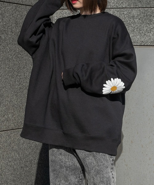 PairPair（ペアペア）の「セルフィープリントスウェット(ユニセックス)（スウェット・レディース・グリーン/ブラック/アイボリー・FREE）」の14枚目の写真