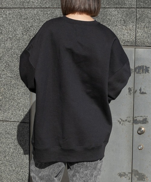 PairPair（ペアペア）の「セルフィープリントスウェット(ユニセックス)（スウェット・レディース・グリーン/ブラック/アイボリー・FREE）」の16枚目の写真