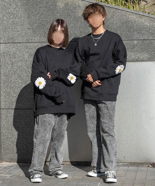 PairPair（ペアペア）の「セルフィープリントスウェット(ユニセックス)（スウェット・レディース・グリーン/ブラック/アイボリー・FREE）」の21枚目の写真