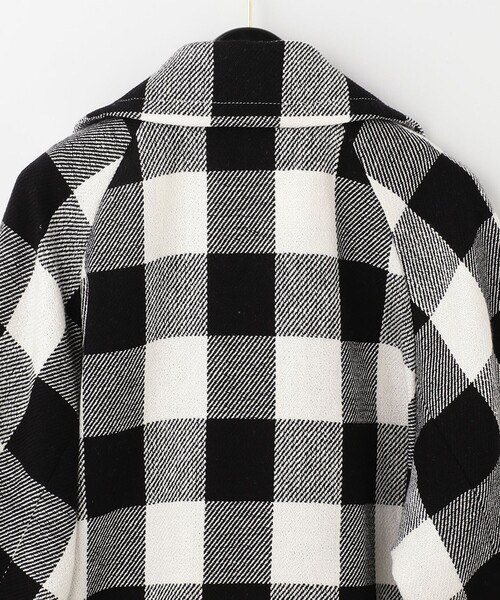 GRACE CLASS（グレースクラス）の「ビックチェックL/Cコート（ポンチョ・レディース・ブラック・36）」の16枚目の写真