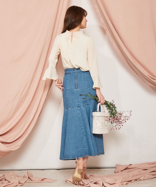 NOELA（ノエラ）の「フレア切替ハイウストスカート（スカート・レディース・オフホワイト/ダークインディゴブルー/ライトインディゴブルー・M/S）」の5枚目の写真