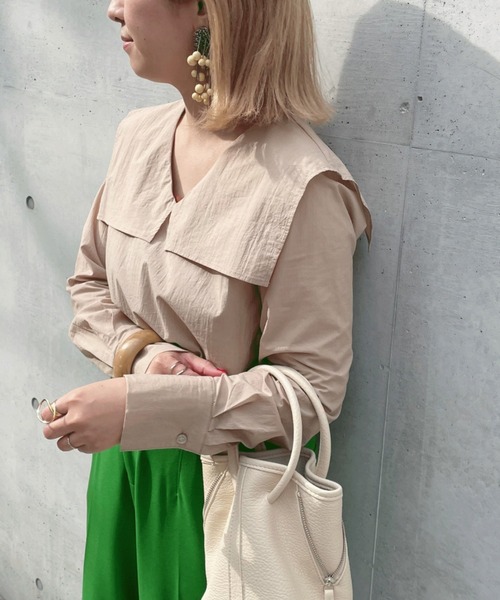 ビックカラーブラウス シャツ ブラウス シャツ ブラウス Doux Archives ドゥアルシーヴ のシャツ ブラウス ビックカラーブラウス 221 261 213 002 を購入できます Archives Archives ドゥアルシーヴ のファッション 安い取扱店