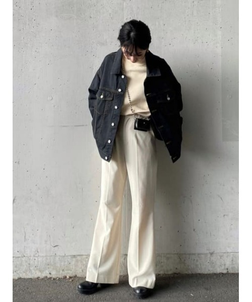 MOUSSY（マウジー）の「HW CENTER PRESS FLARE パンツ（その他パンツ・レディース・キナリ/ライトピンク/ダークブラウン・2/1）」の17枚目の写真