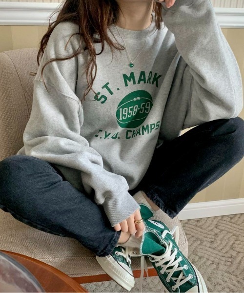 MINS MINIS(ミンスミニス)の「サイドスリットルーズスウェット(スウェット・レディース・グレー/オレンジ/オートミール/ライトイエロー・FREE)」の2枚目の写真