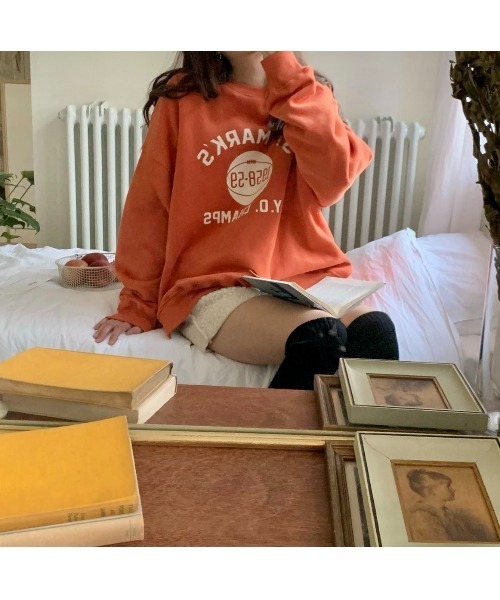 MINS MINIS(ミンスミニス)の「サイドスリットルーズスウェット(スウェット・レディース・グレー/オレンジ/オートミール/ライトイエロー・FREE)」の8枚目の写真