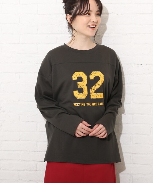 Cutie Blonde（キューティーブロンド）の「◆【S-L】ナンバーロゴロンT（Tシャツ/カットソー・レディース・オフホワイト/グレー系その他/グリーン・01/03/02）」の2枚目の写真