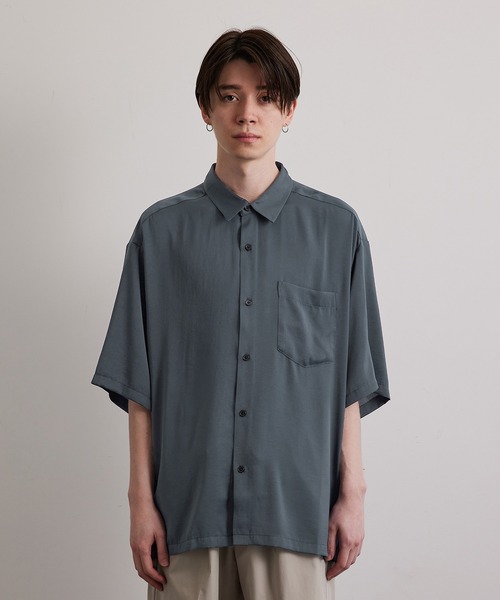 JUNRED(ジュンレッド)の「ドレープサテンレギュラーカラーシャツ(シャツ/ブラウス・メンズ・ブルー系その他4/ライトグレー/チャコールグレー/ライトグリーン・L/M/S)」の11枚目の写真