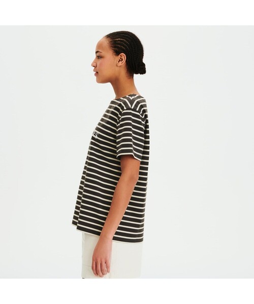 AIGLE(エーグル)の「吸水速乾 ボートネック ボーダー半袖Tシャツ(VOYAGE)(Tシャツ/カットソー・レディース・グレー/アイボリー・S/M/L)」の5枚目の写真