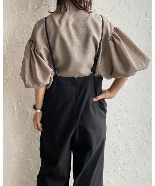 She's Closet（シーズクローゼット）の「リネンタッチバンドカラーボリュームスリーブショート丈半袖シャツ（シャツ/ブラウス・レディース・オフホワイト/ブラック/グレイッシュベージュ・FREE）」の14枚目の写真