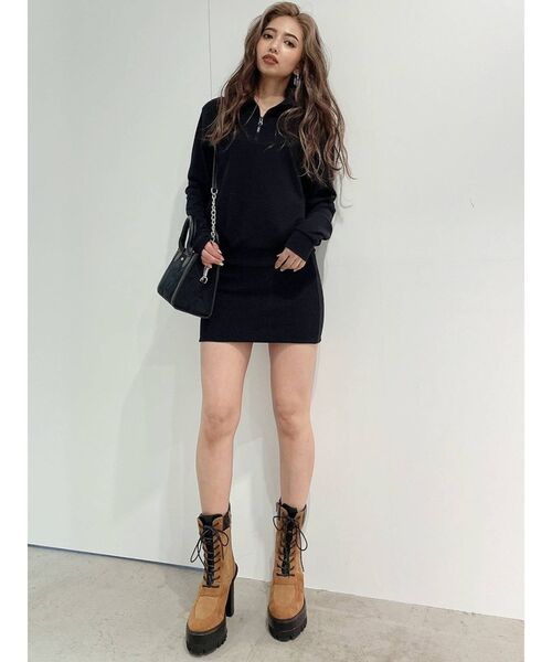 GYDA（ジェイダ）の「ZIPデザイン ドッキングスウェットワンピース（ワンピース・レディース・オフホワイト/グレー/ブラック・FREE）」の4枚目の写真