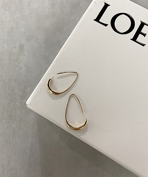 VENCEEXCHANGE（ヴァンスエクスチェンジ）の「ティアフープピアス（ピアス（両耳用）・レディース・シルバー/ゴールド・FREE）」の9枚目の写真