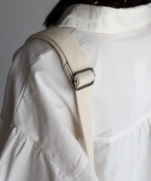 ap retro（アプレトロ）の「キャンバスショルダーバッグ（ショルダーバッグ・レディース・ブラック/アイボリー・FREE）」の14枚目の写真